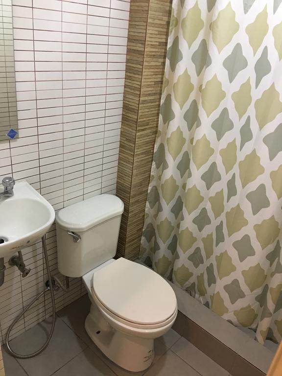 1 River Central Hostel Μακάτι Εξωτερικό φωτογραφία