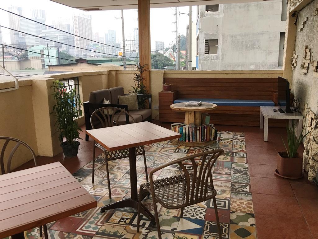 1 River Central Hostel Μακάτι Εξωτερικό φωτογραφία