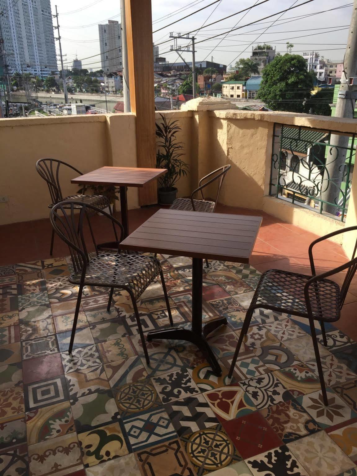 1 River Central Hostel Μακάτι Εξωτερικό φωτογραφία